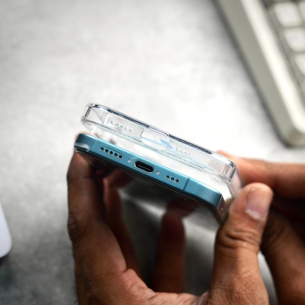 X-CRYSTAL Magnetic Clear Case For iPhone 16 Anti Yellow - Anti Scratch - MagSafe Compatible