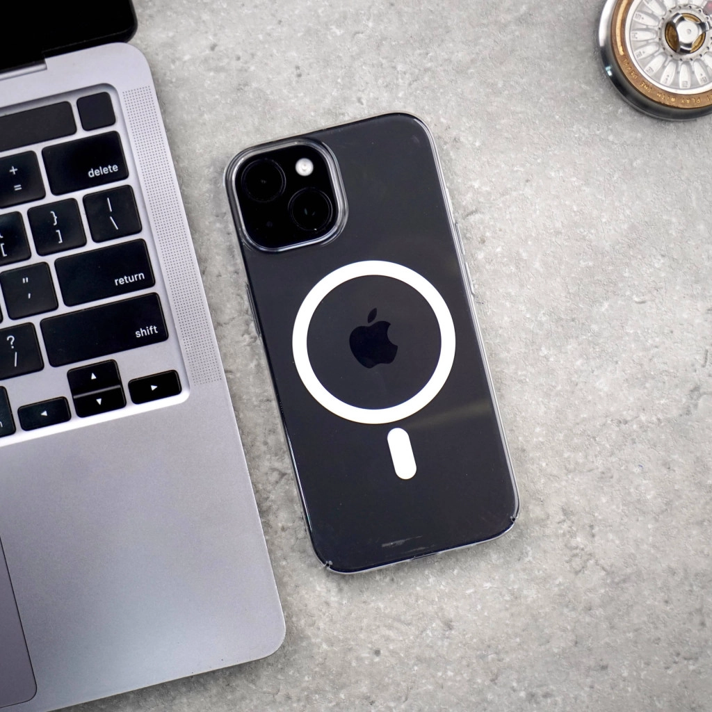 X-CRYSTAL Magnetic Clear Case For iPhone 13 - Anti Yellow - Anti Scratch - MagSafe Compatible