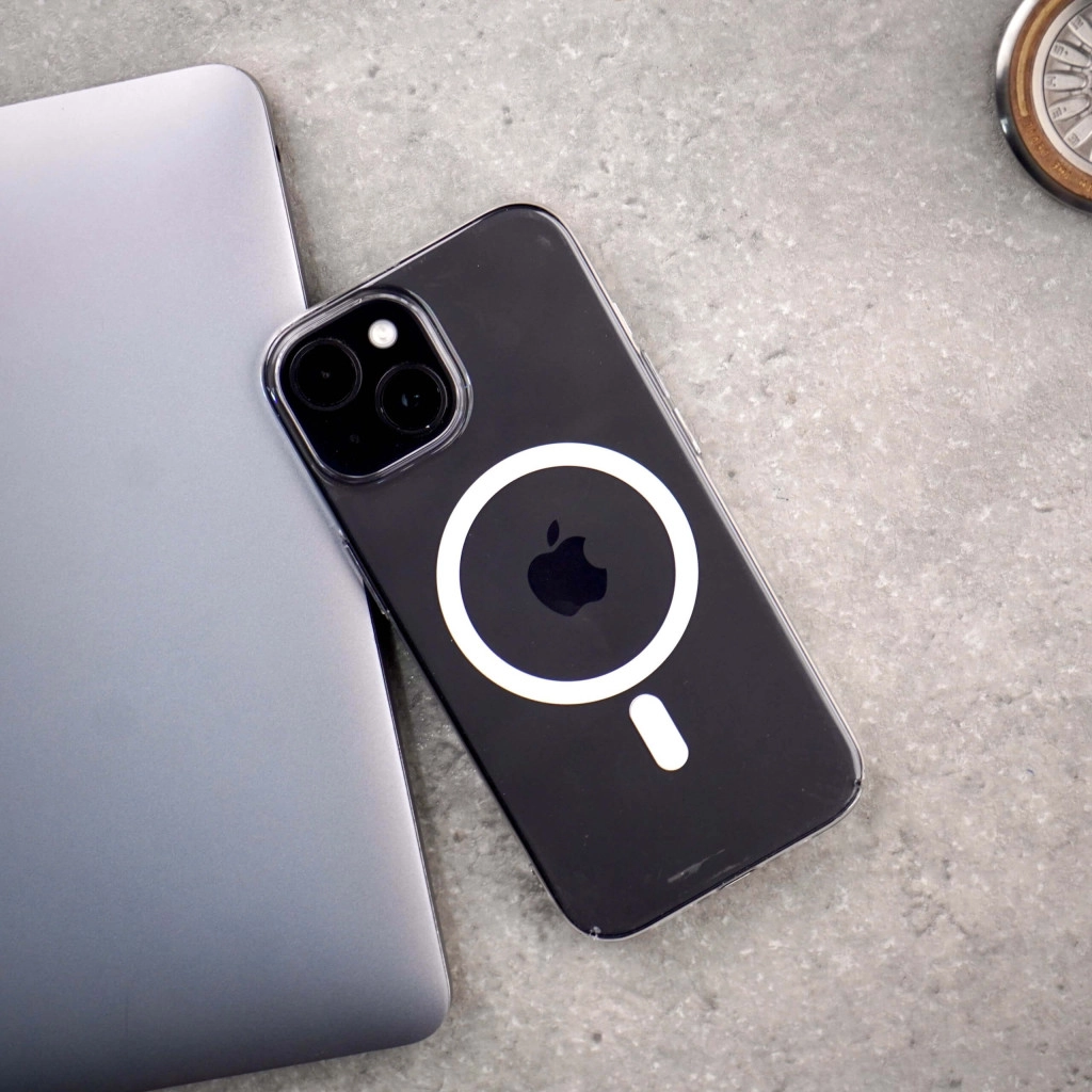 X-CRYSTAL Magnetic Clear Case For iPhone 13 - Anti Yellow - Anti Scratch - MagSafe Compatible